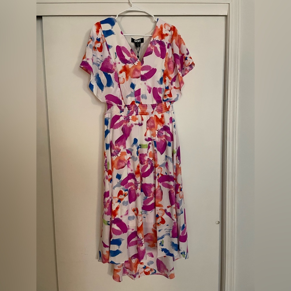 NWT : DKNY FLORAL Dress : Size 12